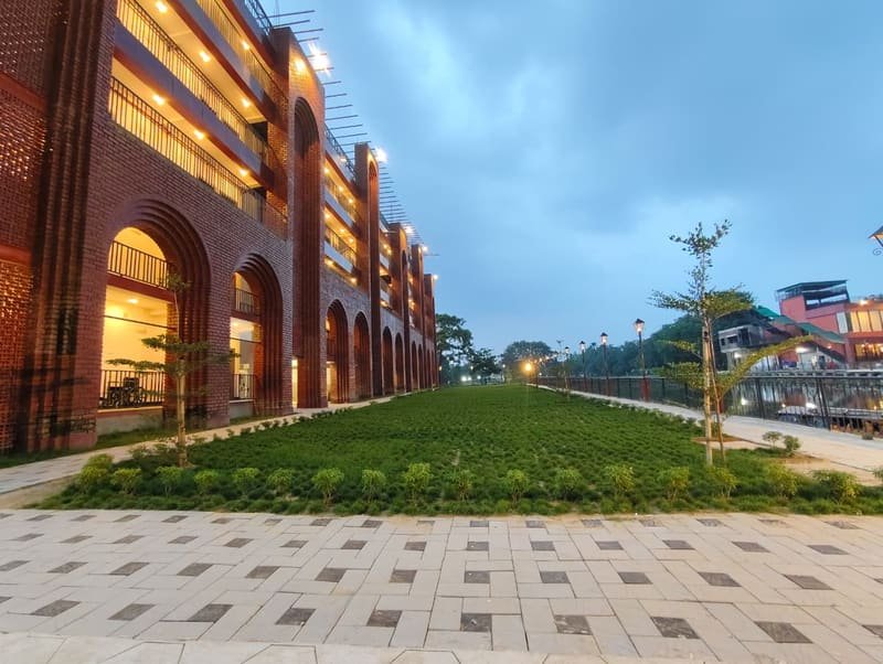 The garden path running the length of the building