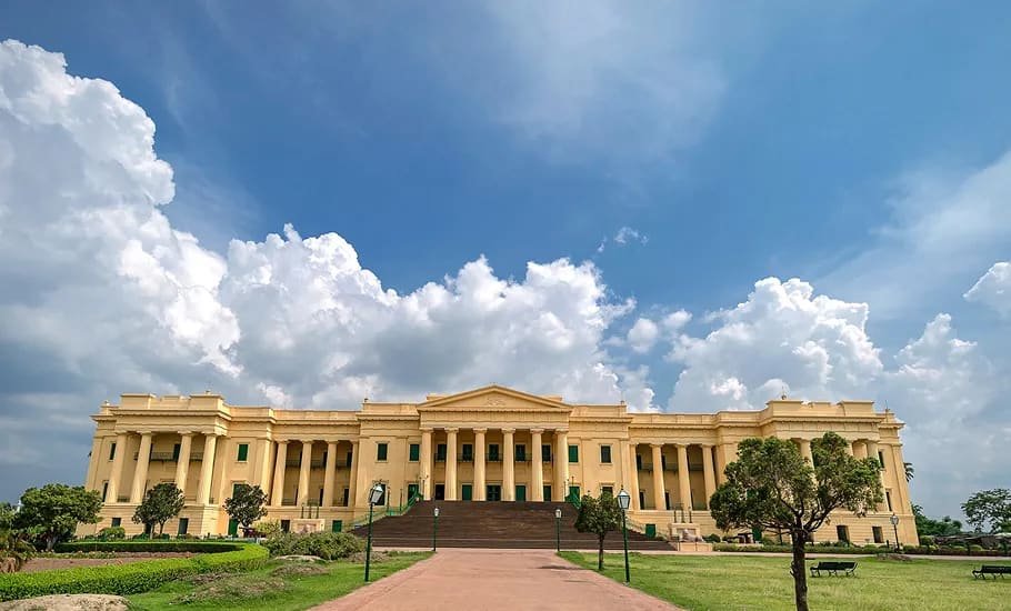 Hazarduari Palace Museum